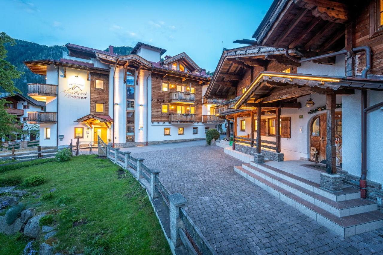 Alpenresort Thanner Mayrhofen Exterior foto