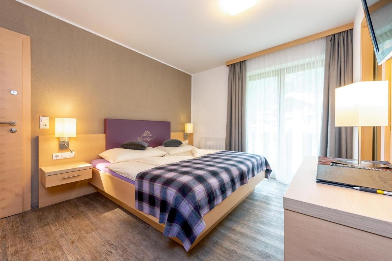 Alpenresort Thanner Mayrhofen Exterior foto